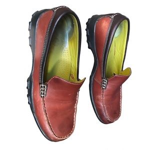 Women’s Cole Haan tan slip on leather shoes vintage waterproof good cond…